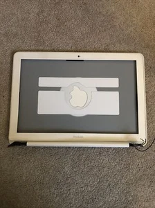 Apple MacBook A1342 Late 2009 Mid 2010 Top lid ASSEMBLY 13.3 - Imagen 1 de 5