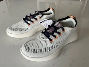 Mujer Talla 7 Allbirds Tree Runner (blanco natural/azul marino/púrpura) - Imagen 1 de 5