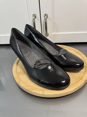 Zapatos de tacón Aerosoles A2 para mujer charol negro tacón clásico Foto 1 de 4