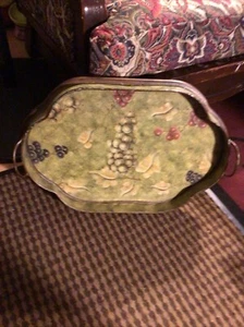 Intarsiertes stabiles italienisches Holz Tablett mit Metallgriffen  - Bild 1 von 7