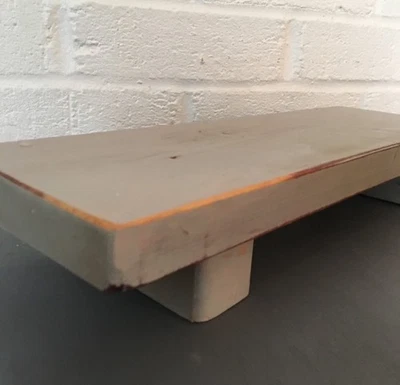 Bandeja elevadora de madera rústica hecha a mano Foto 1 de 4