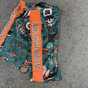 Nike Boys Youth M 10-12 Skateboarding Shorts Blue Orange Skull Skate Y2K - Picture 1 of 10