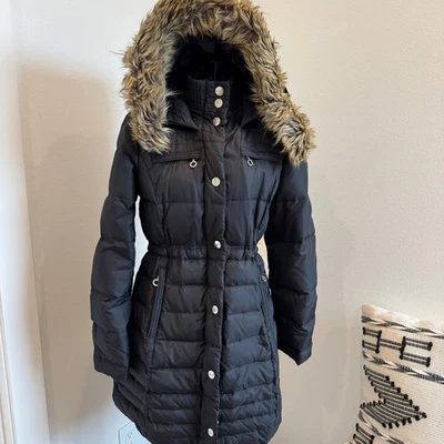 Abrigo Parka DKNY Para Mujer Talla S Negro Cinturón Puffer Piel Sintética Capucha Plumón Mezcla Cálido Foto 1 de 4