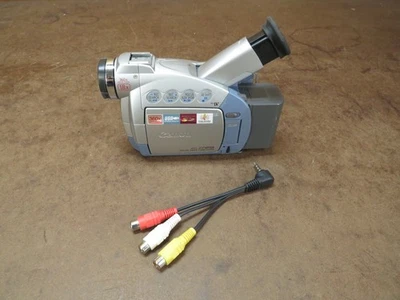 Canon ZR45MC Mini DV Camcorder Untested FOR PARTS Clean - Image 1 of 4