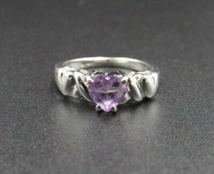 10K White Gold Purple Amethyst Heart Band Ring - Picture 1 of 4