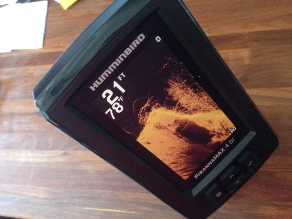 Humminbird PiranhaMax 4 DI Monitor fishfinder head unit only  down imaging - Image 1 of 1