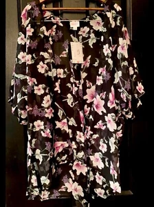 NWT S LuLaRoe PURPLE PINK FLORAL Daphne SHEER OVERLAY Cover Up BLACK Fits 00-8 - Picture 1 of 5