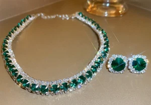 JUEGO DE JOYAS - Juego de Joyas Collar Cristal Verde 15.7" y Pendientes - Imagen 1 de 4