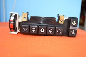 Mercedes 123 Dashboard A/C Control Unit - Bild 1 von 4