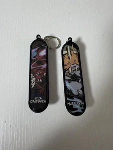 Juego de llaveros Digimon Adventure Skateboard - Imagen 1 de 2