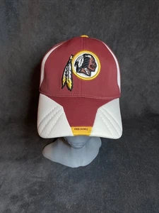 Vintage Y2k Clinton Portis Autographed Washington Redskins Reebok NFL Hat M/L - Picture 1 of 7
