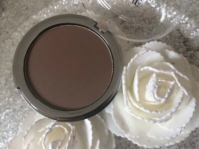 BIGUINE TEINT POUDRE DE SOIE COMPACTE TEINTE café LISSANTE ET UNIFIANTE VAL 18€