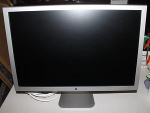 Apple Cinema Display 23-Inch (Aluminum) A1082 for PARTS - Picture 1 of 20