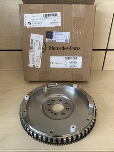 Original Mercedes Benz Schwungrad A2660300705 M 266 - Bild 1 von 4