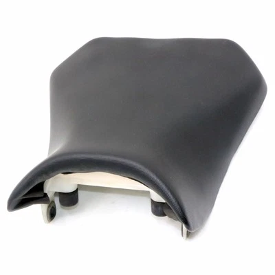 Asiento de piloto Suzuki GSX-R 750 2011-2018 - 4510014J11DW2 Foto 1 de 4