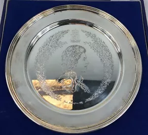 Queen Elizabeth Solid Silver 1977 Silver Jubilee Plate/Dish 23cm In Diameter - Picture 1 of 7