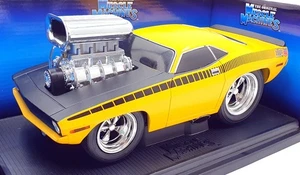 Muscle Machines 1/18 Scale Model 71165 - 1970 Plymouth Cuda - Yellow - Picture 1 of 5