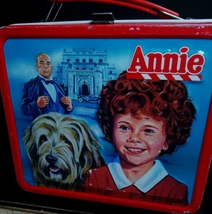 Vintage 1981 Aladdin Industries 'Annie' Metal/Tin Lunchbox with Thermos - Picture 1 of 11