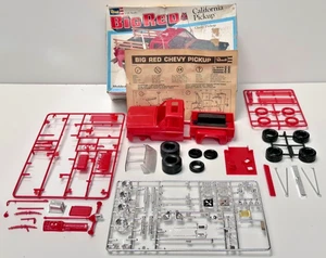 1979 Revell Big Red Chevy Pickup Stepside Model Kit Motorola CB Radio 1:25 Dixie - Picture 1 of 10