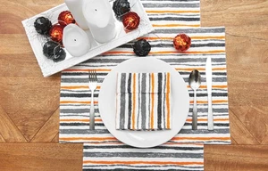 Gruselige Streifen Baumwolle bedruckt Halloween Serviette 6er Set - Bild 1 von 2