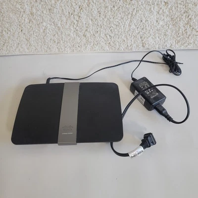 Cisco Linksys E4200 450Mbps 4-Port Dual-Band Wireless N Router - Image 1 of 4