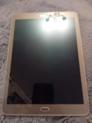 Samsung Galaxy Tab S2 Tablet 32GB Silver WiFi Android - Image 1 of 2