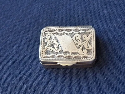 BIRMINGHAM 1908 CAIXA DE PÍLULAS DE PRATA ANTIGA 4,15g PRECISA DE LEVE AJUSTE - Imagem 1 de 4