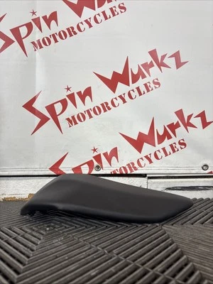INDENTADO* 12-15 DUCATI PANIGALE S 899 1199 ASIENTO TRASERO PASAJERO PILLON Foto 1 de 4