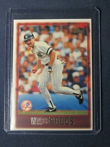 1997 Topps WADE BOGGS New York Yankees Baseball Card #8 MINT in toploader!   HOF