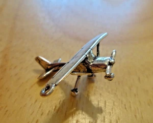 Dije de plata esterlina de viaje en avión Cessna 3D 28x23 mm - Imagen 1 de 5