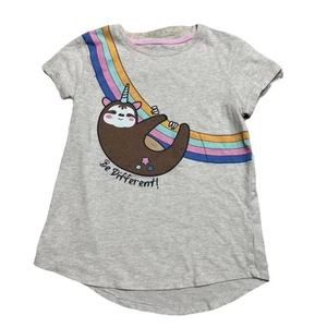 ⭐️ Wonder Nation Sloth Rainbow Be Different Cream Short Sleeve Shirt Size 10/12 - Picture 1 of 6