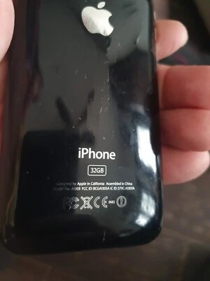 Apple iPhone A1303 3GS Negro 32GB ROTO Foto 1 de 3