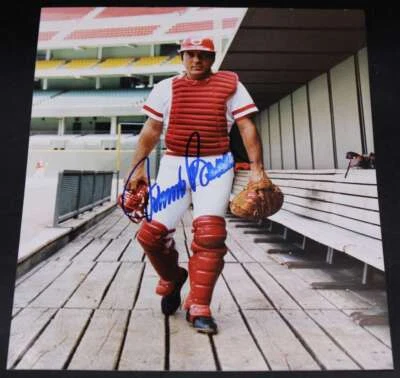 Foto firmada por Johnny Bench 8x10 Rojos autógrafo manchado D13135 Foto 1 de 3