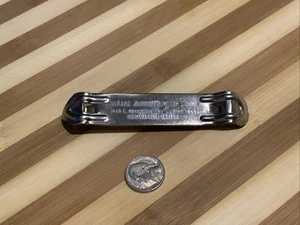Vintage Beer Bottle Can Opener Howard Johnson’s Motor Lodge Indianapolis - Picture 1 of 5