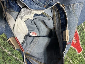 NEW 8551 Levi's 501 Button Fly Premium Denim Blue Jeans Size 33x34 - Picture 1 of 9