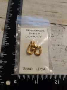 Gold tone DONKEY DEMOCRAT DEMOCRATIC PARTY LAPEL PIN px - Picture 1 of 2