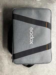 Godox Light Set With carrying case and accessories! - Picture 1 of 10