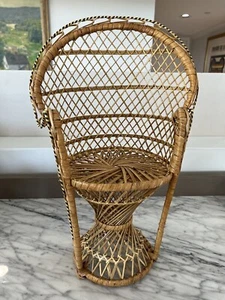 Wicker Peacock Fan Back Rattan Chair 17.5” Doll Plant Stand Boho Decor Vtg - Picture 1 of 8