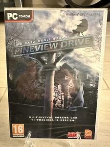 PINEVIEW DRIVE Giochi COMPUTER Games PC da Collezione Nuovi CD DVD ROM Sealed - Foto 1 di 2