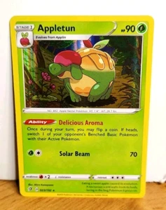 POKEMON APPLETUN 023/192 HOLO RARE REBEL CLASH LP - Picture 1 of 3