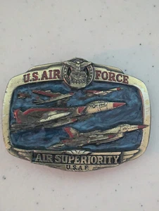 VINTAGE BELT BUCKLE USAF US AIR FORCE AIR SUPERIORITY 1983 SERIAL #1073 JET BB4 - Picture 1 of 7