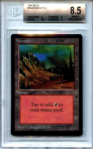 MTG Beta Mountain Land BGS 8.5 NM-MT+ Magic Card Amricons 3301 - Picture 1 of 3