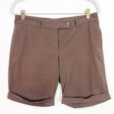 BERMUDA PARA CAMINAR THEORY MARRÓN CON PUÑOS FRENTE PLANO MUJER TALLA 8 Foto 1 de 4