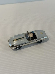 Corgi Toys 312 Jaguar E Type Competition 1/43 scale made in Great Britain - Picture 1 of 6