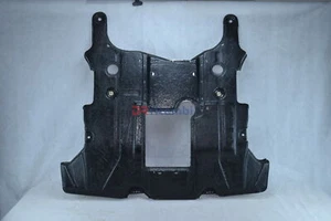 RIPARO PROTEZIONE COPERTURA INFERIORE SOTTOMOTORE ALFA ROMEO 145 146 - 60625327 - Imagen 1 de 3