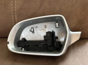 Audi Drivers side Mirror Houding 8F0857527B - Bild 1 von 9