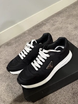 Zapatillas PRADA Prax 01 Re-Nylon Talla 10.5 Nuevas Foto 1 de 2