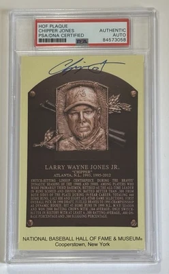 Chipper Jones Autograph Signed Hall Of Fame Plaque Card PSA/DNA 5 - Image 1 of 2