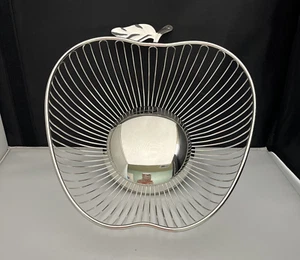 Cesta de manzana enchapada en plata, Wm. Cesta de manzana A. Rogers, cesta de pan NUEVA EN CAJA - Imagen 1 de 6