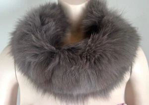 NWT GENUINE GRAY FOX FUR MUFFLER COLLAR SCARF COWL WRAP - SO SOFT & COZY! - Picture 1 of 12